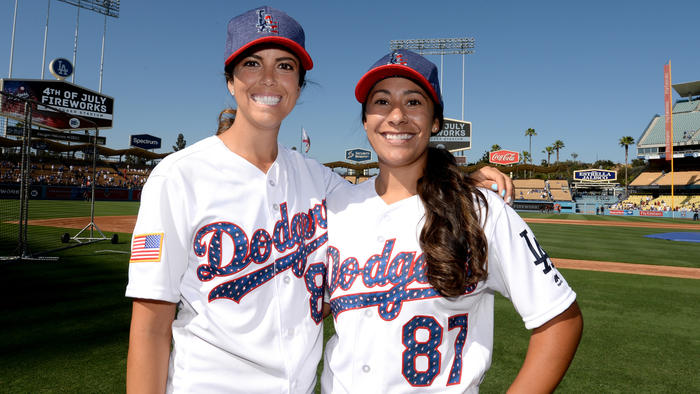 la-1507855618-fdoyfxop4e-snap-image